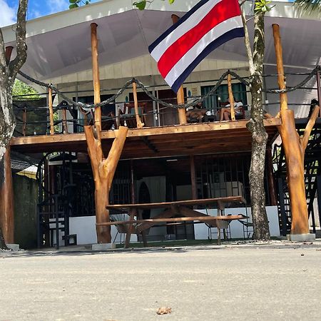 Uvita Pirates Hostel Luaran gambar